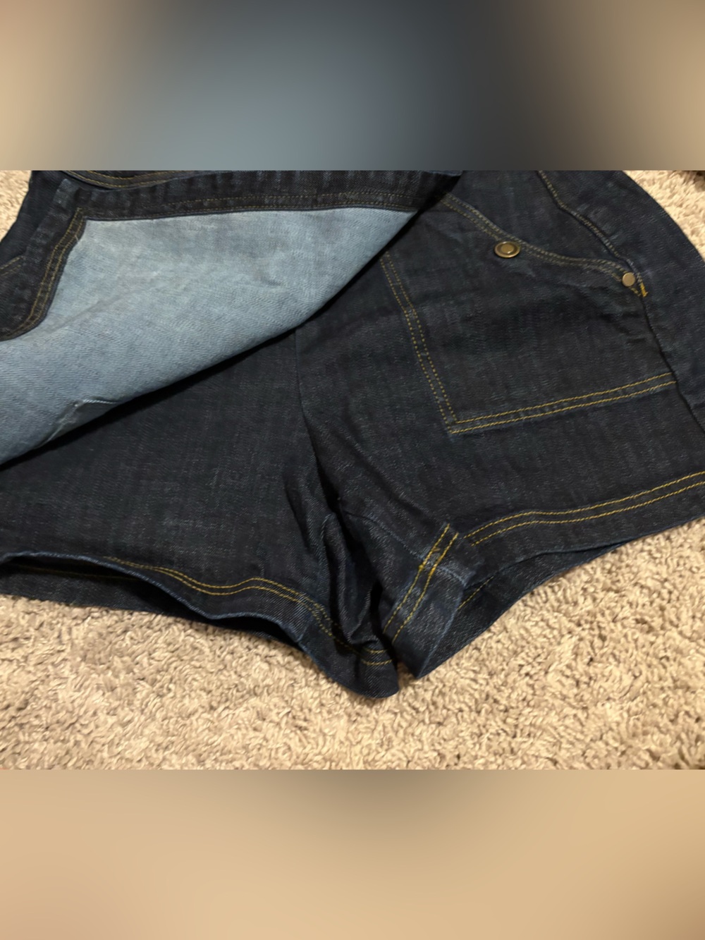 CAbi Monaco Skort; style 6800 - Picture 2 of 5